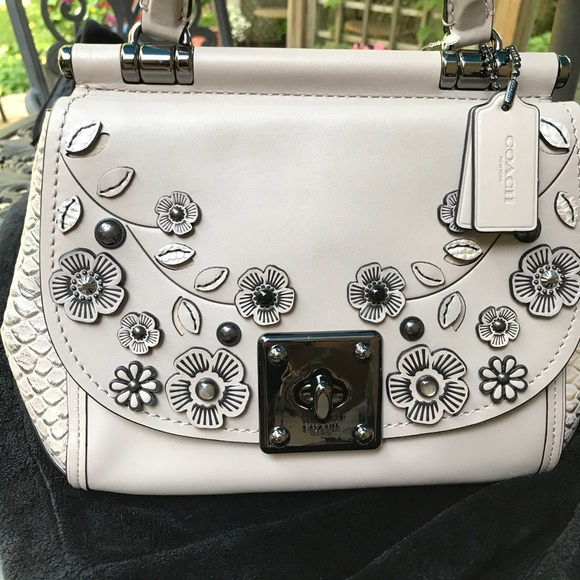 NWT-Coach Willow Drifter top handle - Picture 2 of 14